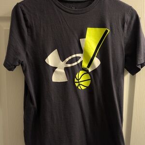 Under Armour Youth Larger T-shirt Basketball Logo
